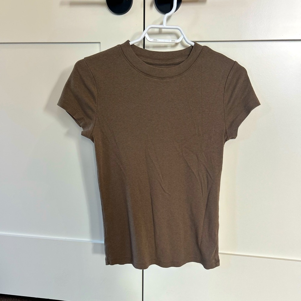🤎A New Day Ribbed T-Shirt | Beige Brown | Size M